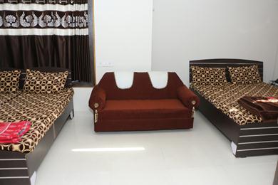 Double Bed Ac / Non-Ac Room